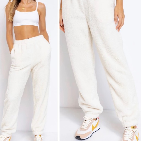 Fireside Fuzzy Fluffy Jogger - Picture 5 of 8